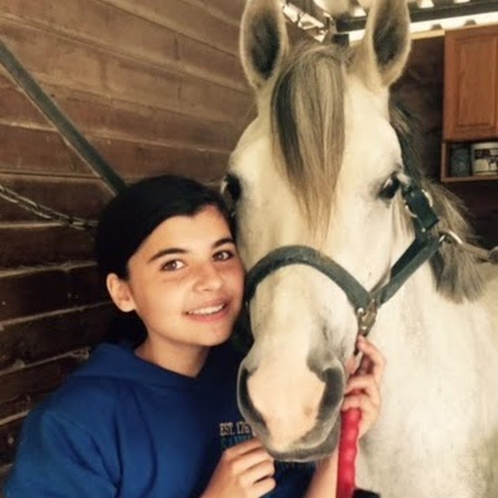 Meet your Posher, Zoe